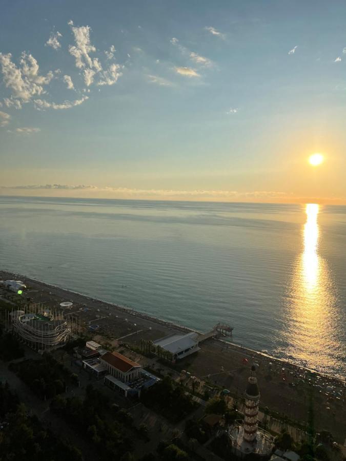 The Best Beach Aparthotel Orbi City バトゥーミ エクステリア 写真