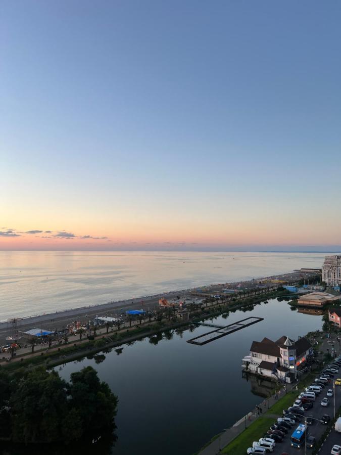 The Best Beach Aparthotel Orbi City バトゥーミ エクステリア 写真