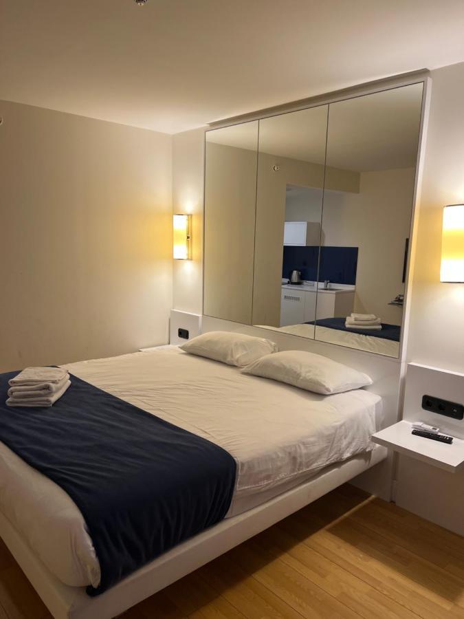 The Best Beach Aparthotel Orbi City バトゥーミ エクステリア 写真